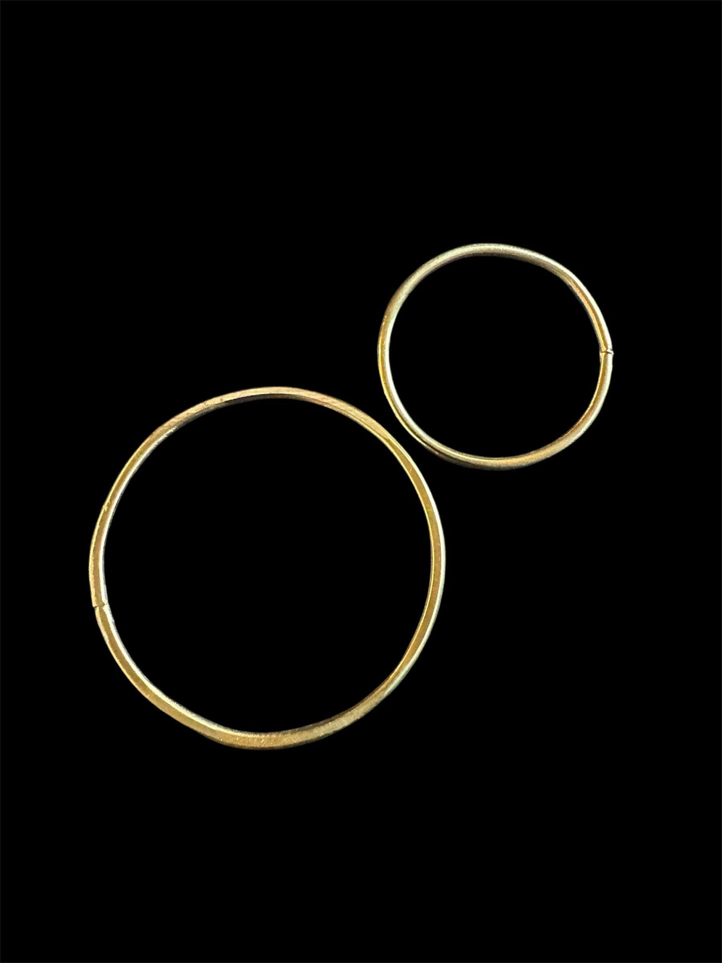 Round barrette,Minimalist hair pin, brass hair clip, hair slide, hair clip, minimal hair clip, open circle hair jewelry, gold hair slide