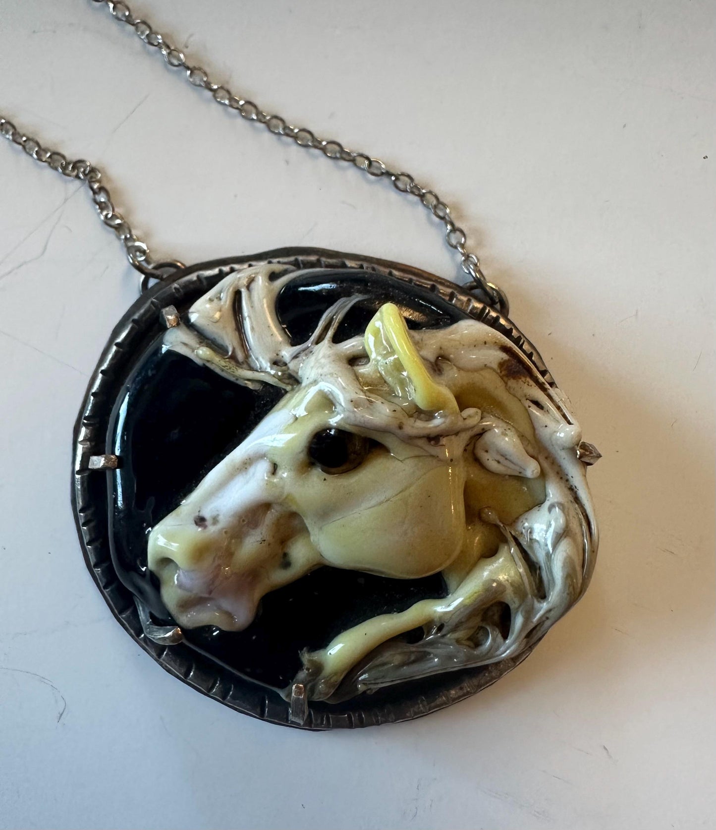 Palomino lampwork glass necklace, horseman jewelry, cowgirl necklace, cowgirl , horse lover, horse addict,horse, horse jewelry