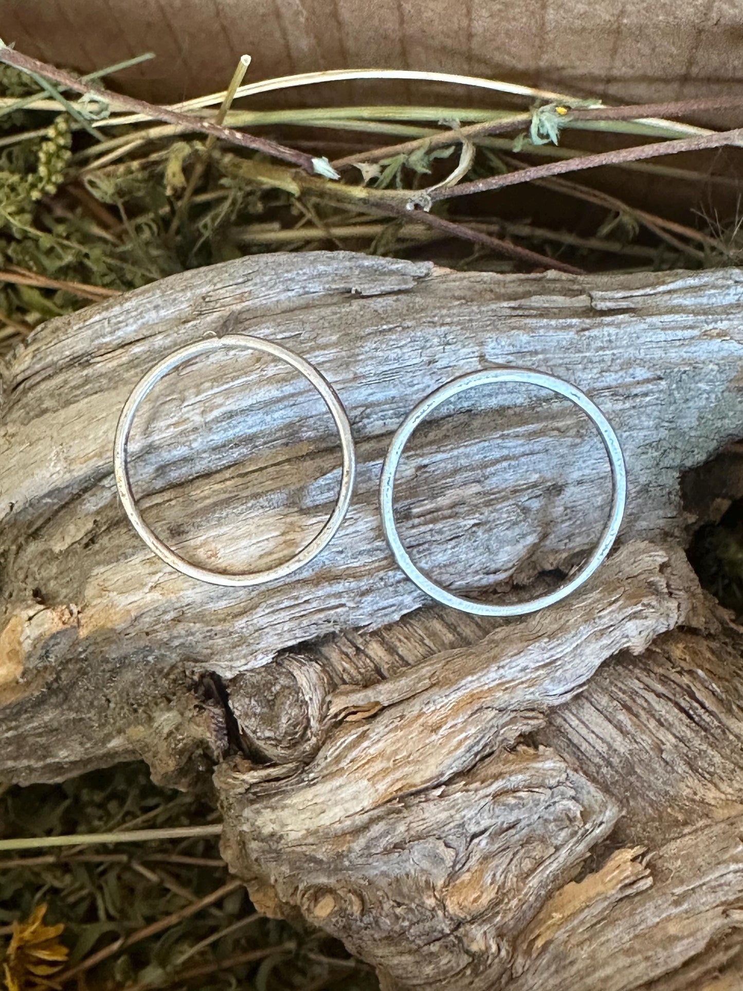 Circle post earrings, sterling silver open circle earrings , everyday earrings