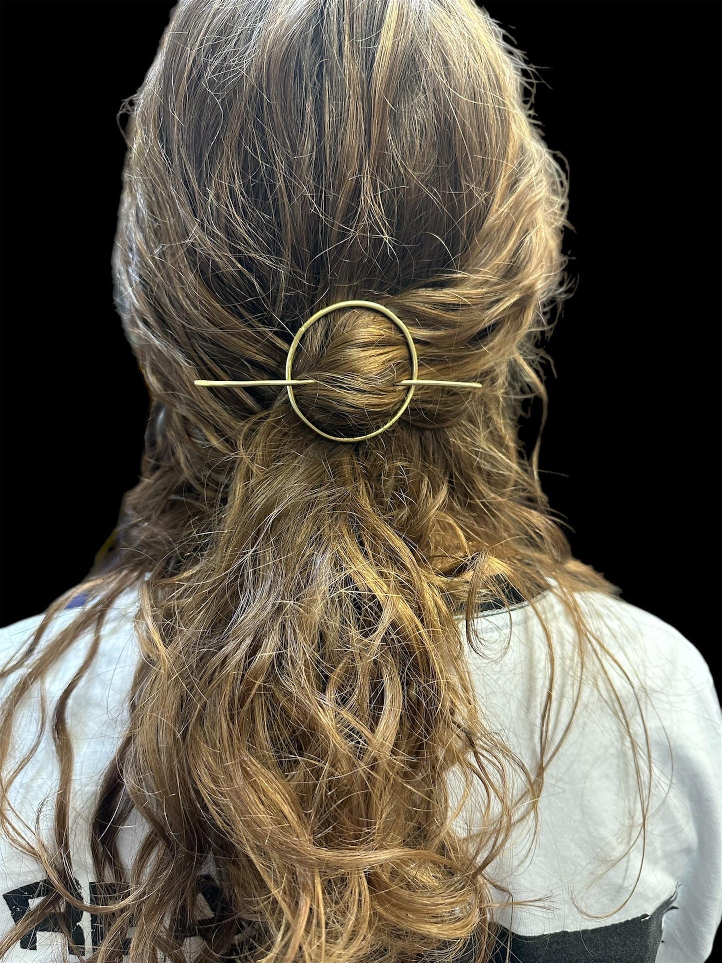 Round barrette,Minimalist hair pin, brass hair clip, hair slide, hair clip, minimal hair clip, open circle hair jewelry, gold hair slide
