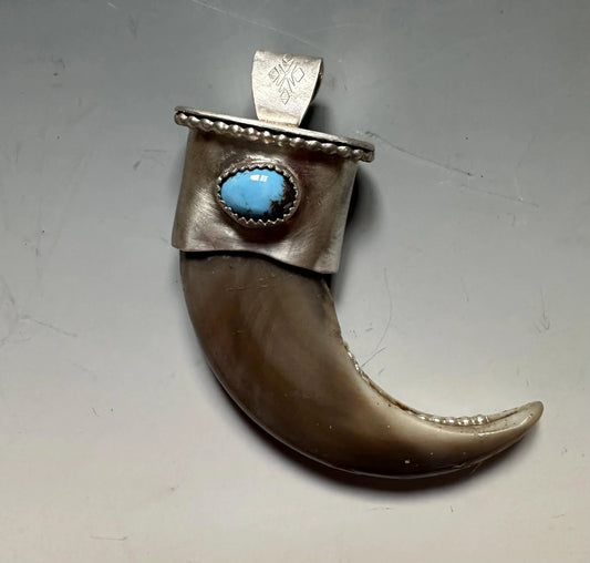 Bear Claw Pendant with golden hills Turquoise