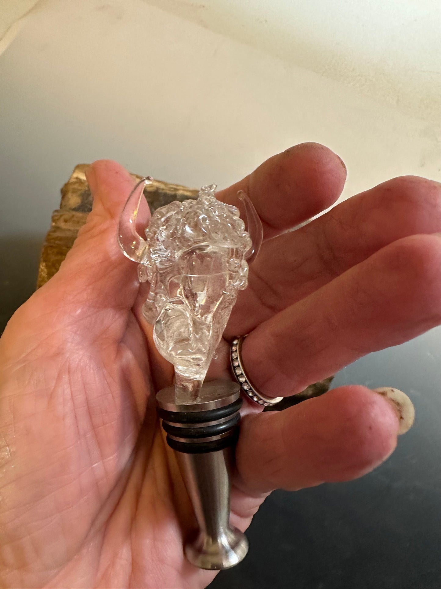 Glass Buffalo Head Wine bottle stopper