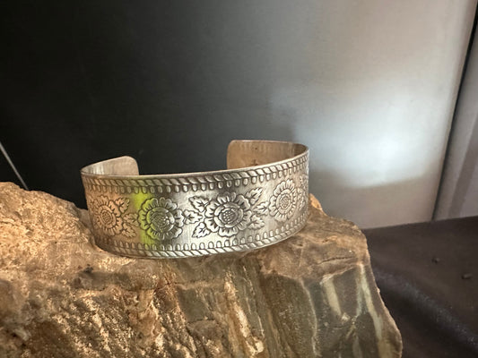 Western floral wide sterling silver cuff