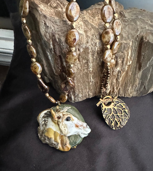 Paint horse necklace set, glasswork, lampwork, horse, horse jewelry, pony, mustang, wild horses
